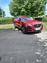 Jaguar F-Pace 20d R-Sport Automatik R-Sport - rote Jaguar F-Pace
