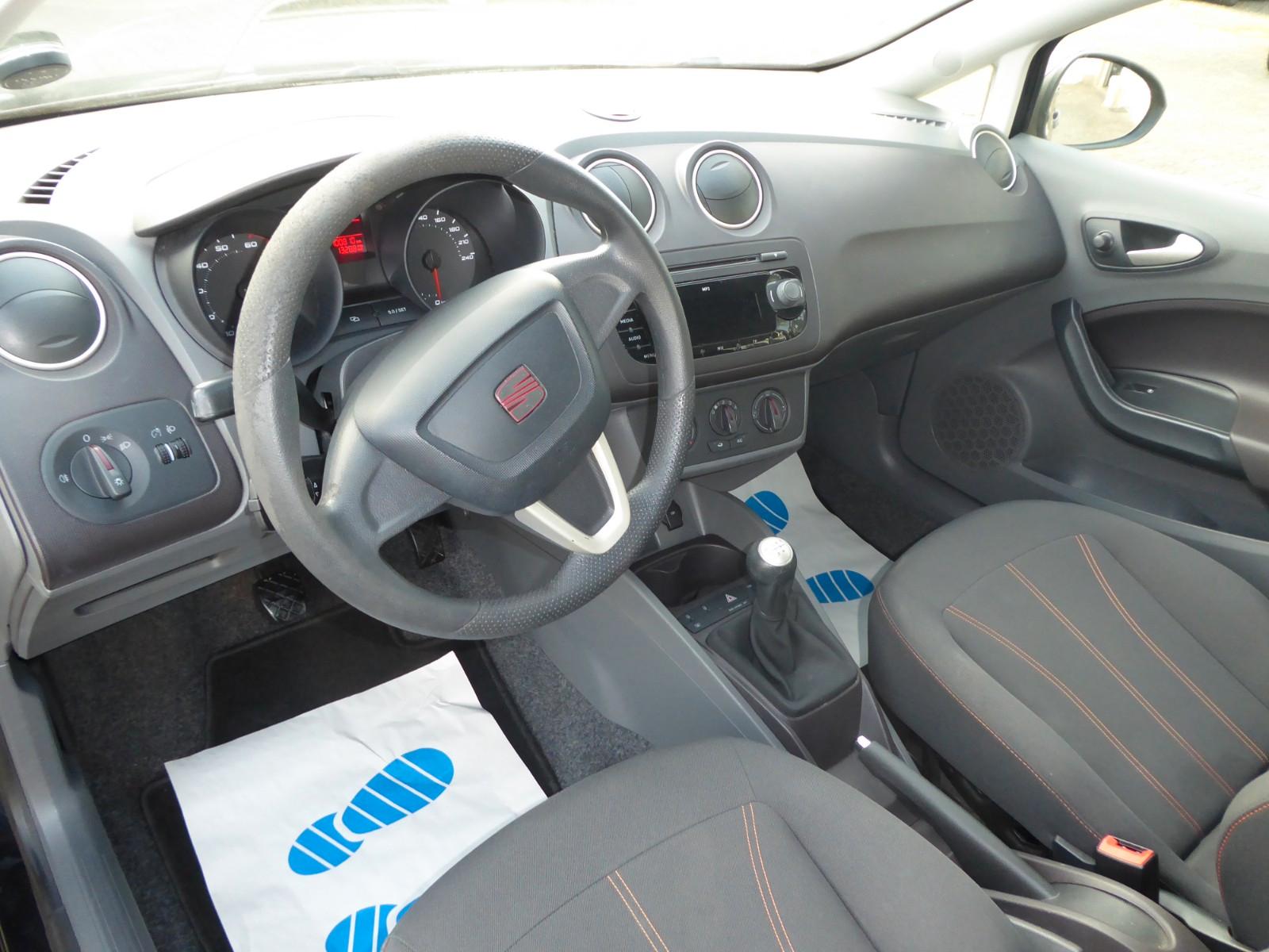 Seat Ibiza 2011 — photo 10