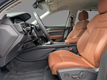 Audi Q8 e-tron - 9