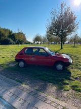 Peugeot 205 Oldtimer sehr selten fast neu - Peugeot 205: Kleinwagen