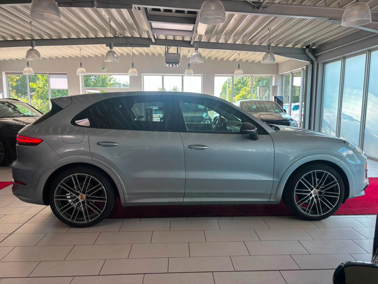 Porsche Cayenne Sport-Design-Paket PANO BOSE 22ZOLL foto 8