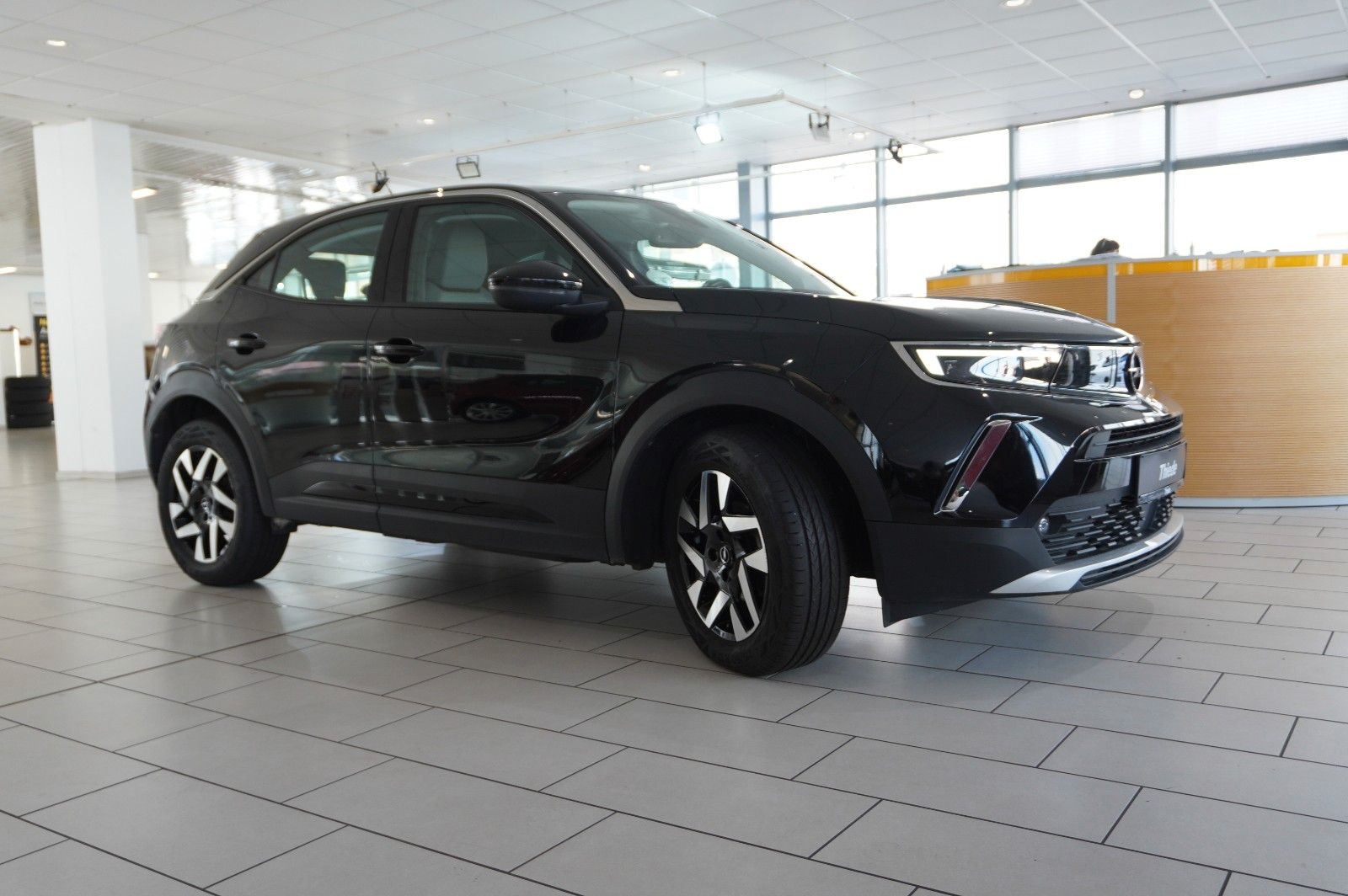 Fahrzeugabbildung Opel Mokka B 1.5D ELEGANCE NAVI/LED/KAMERA/SPORT/DAB+