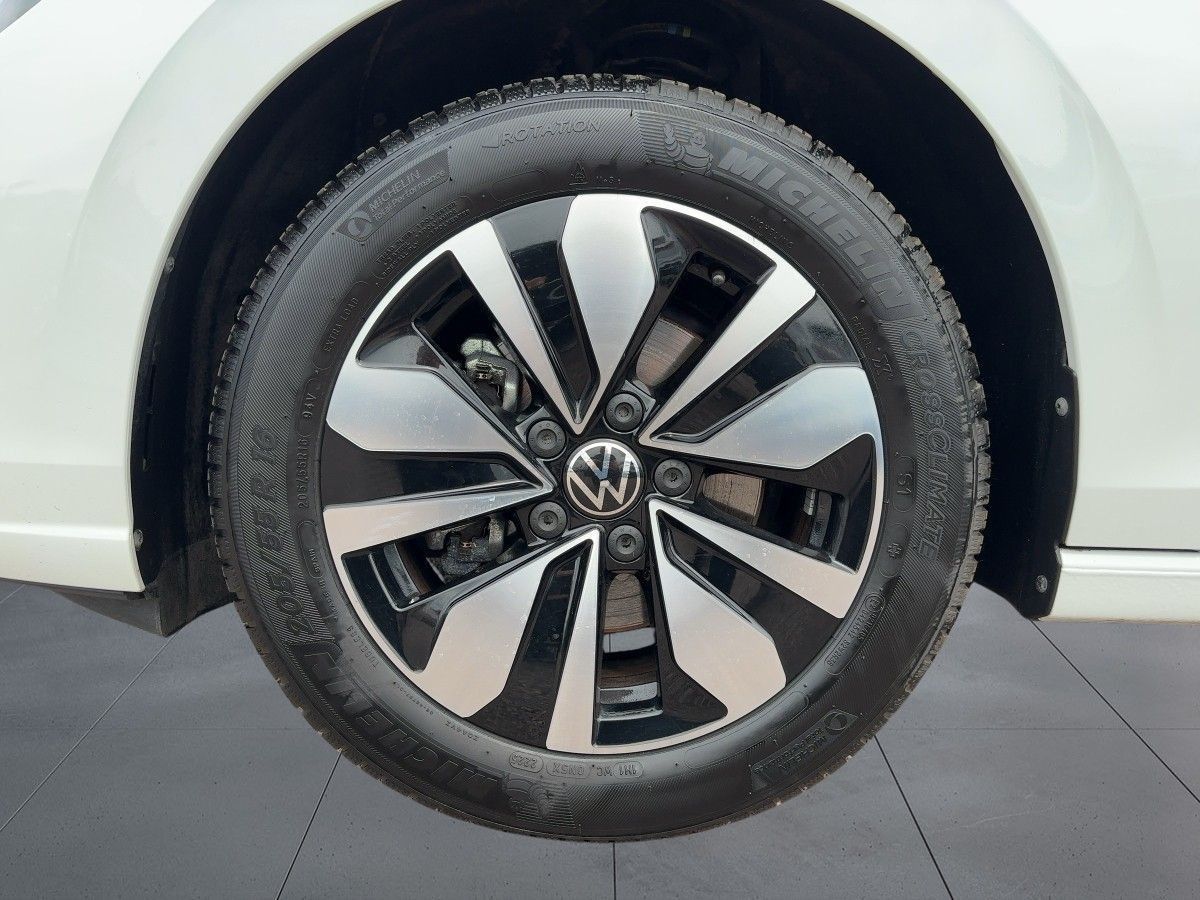 Volkswagen Golf - Bild 17