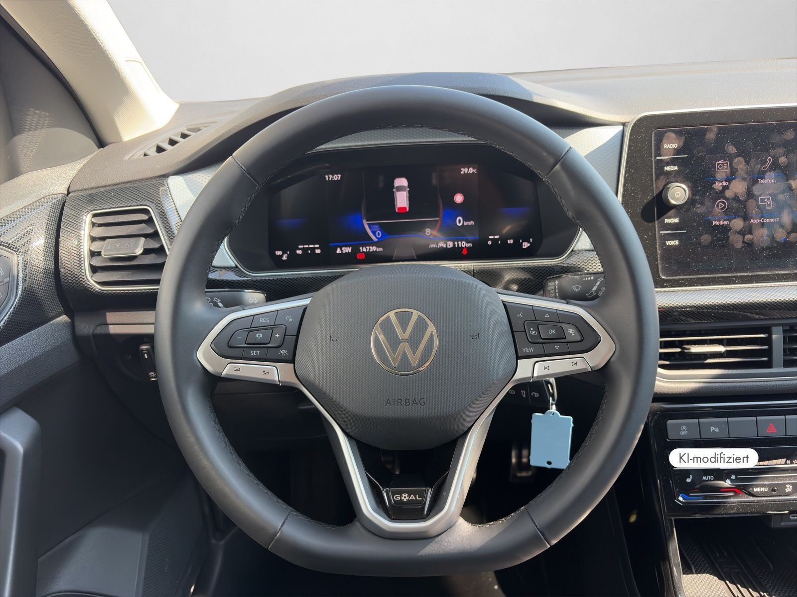 Volkswagen T-Cross - Bild 10