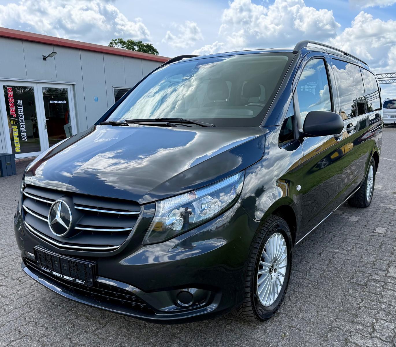 Mercedes-Benz Vito Tourer 124CDI lang/Ahk/Distronic/1.H./Mwst.