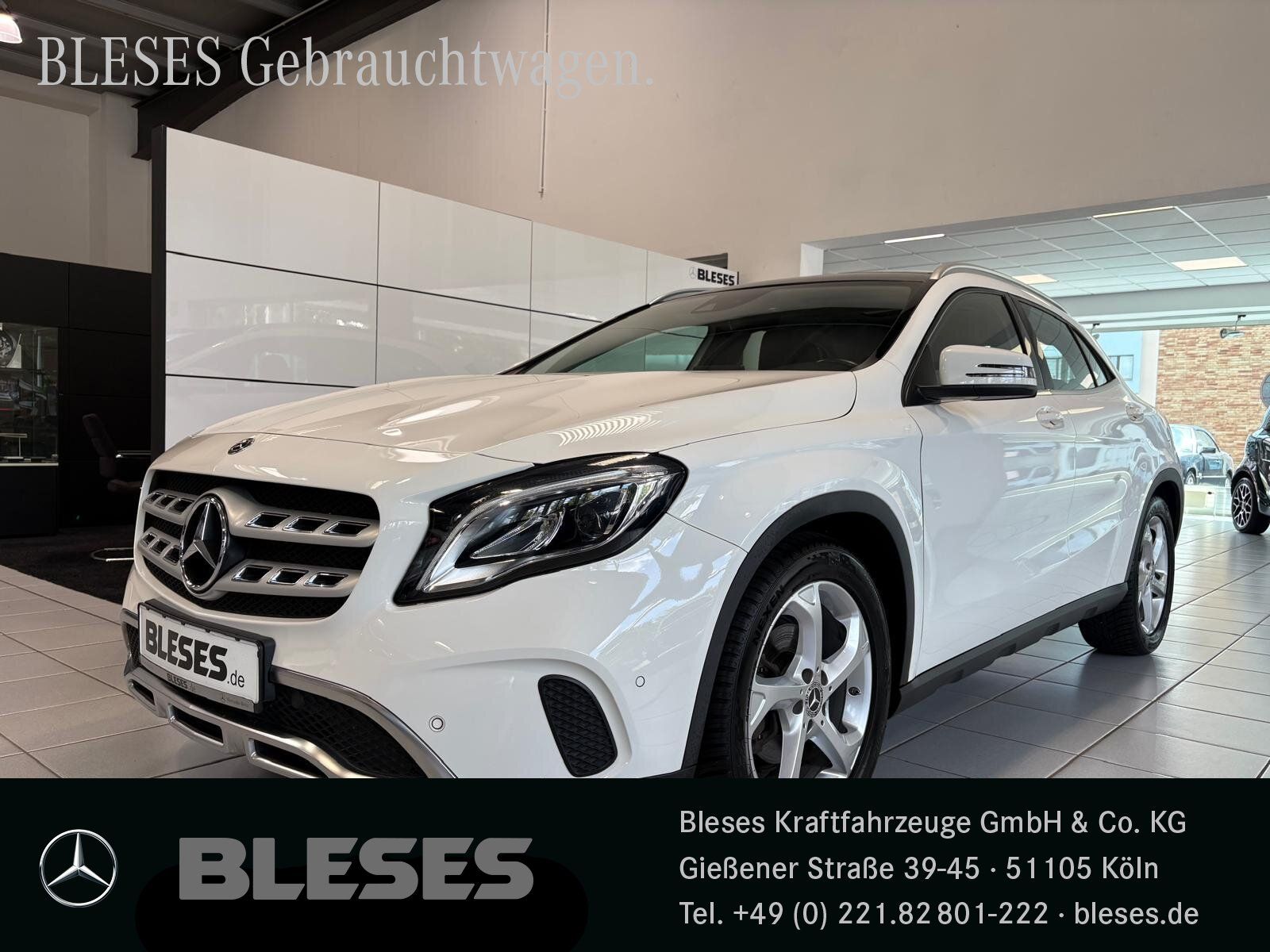 MERCEDES-BENZ GLA 200 Urban 7G-DCT+Navi+Pano+LED+Kamera+Spiege