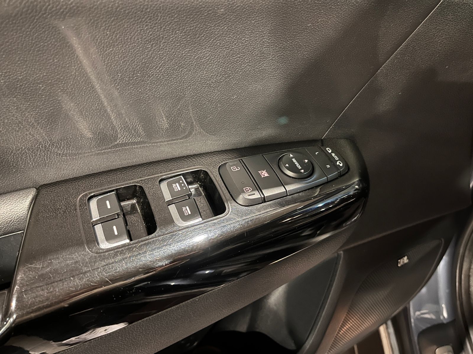 Fahrzeugabbildung Kia Sportage GT-Line 4WD JBL XEN LEDER NAV SHZ