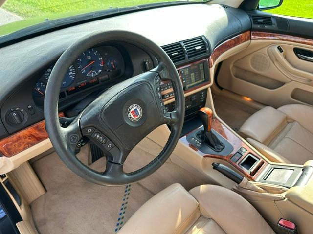ALPINA B10 V8 TOURING -540i E39