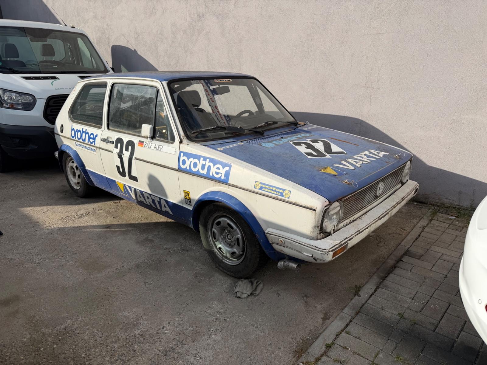 Volkswagen Golf 1 GTi Rennwagen Orginal Motor mit 160 PS