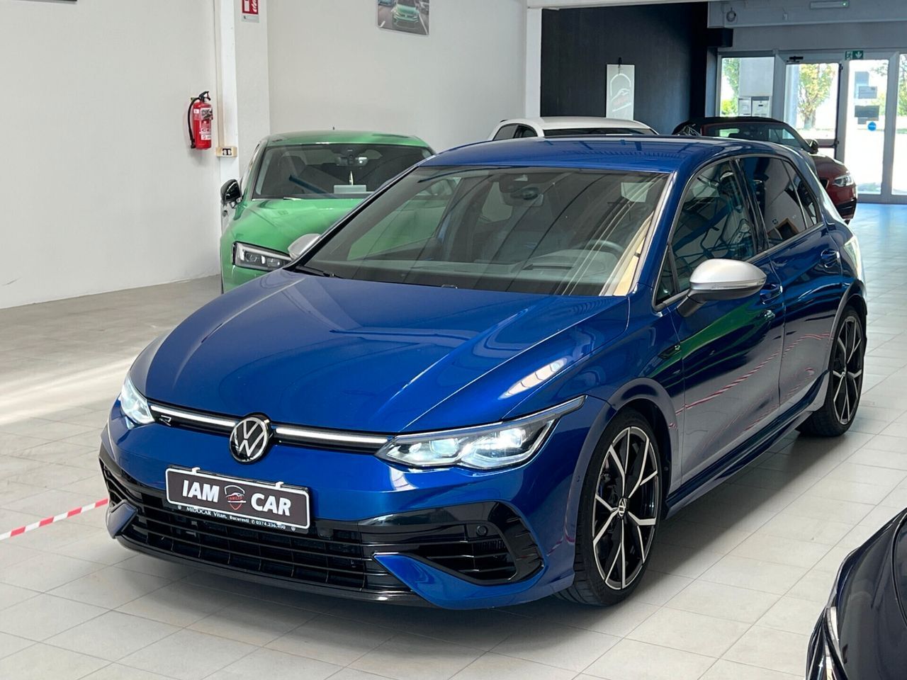 Volkswagen Golf 8 R 2.0 TSI DSG 4Motion AKRAPOVI imagem 2