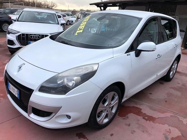 Renault RENAULT SCENIC X-MOD 1.5 DIESEL 110CV