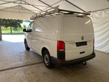 Volkswagen T6.1 Transporter NAVI/AHK/PDC+/UNFALLFREI - VW T6 von 2020