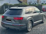Audi Q7 3.0 TDI 3xSLINE HUD NACHTS SOFTCL PANO 360KA - Audi Q7 Gebrauchtwagen