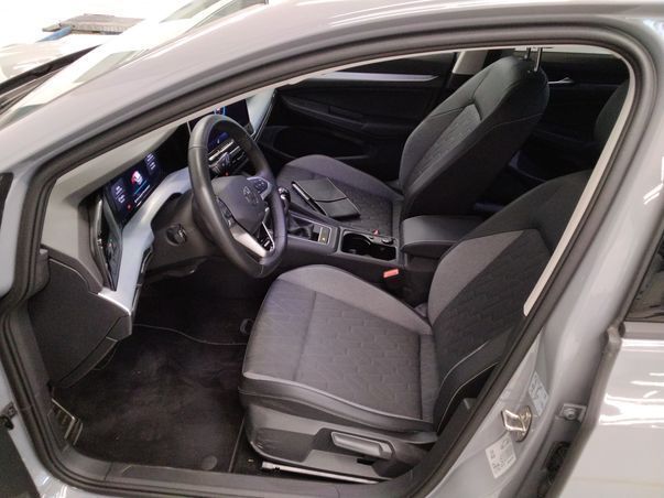 Volkswagen Golf - Bild 8