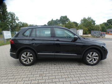 Volkswagen Tiguan - 4