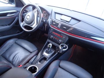 BMW X1 - 10