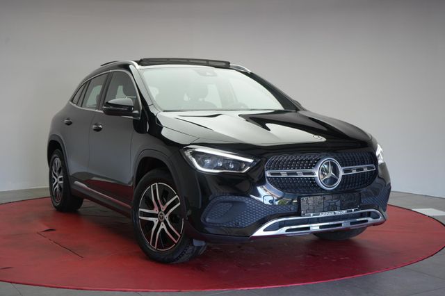 Mercedes-Benz GLA 200 d 8G-DCT Progressive Navi/Temp/Kamera/Pa