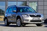 Skoda Yeti Ambition Autom. MIT 2 JAHREN GARANTIE - mit Benzin-Antrieb: Beige, Schiebedach, Geländewagen