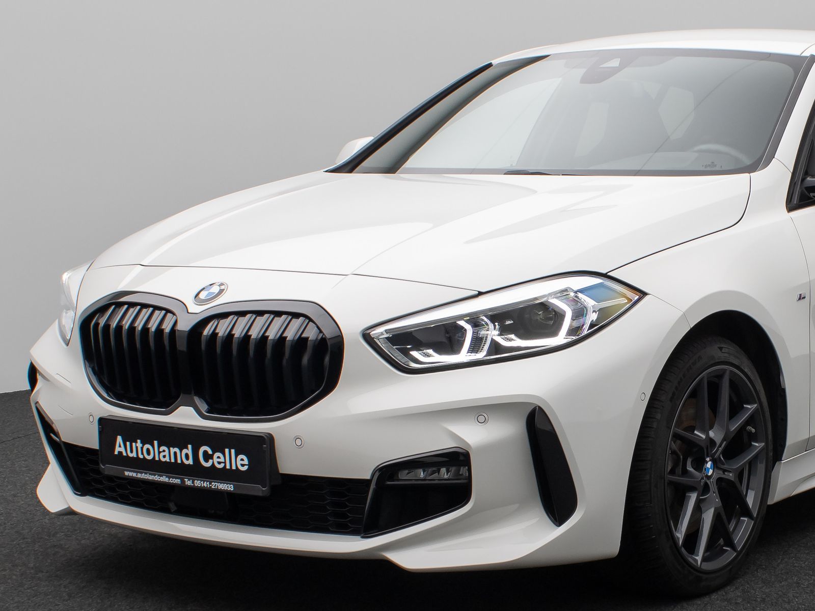 Fahrzeugabbildung BMW 120i M Sport Kamera DAB Lenkrhzg DrivAssis Alarm