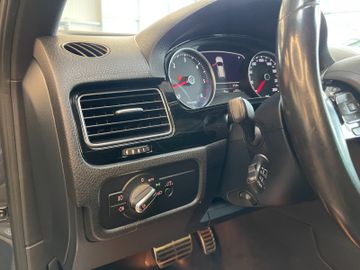 Volkswagen Touareg 4.2 TDI 4-Motion DSG *NAVI*ACC*AHK*LED*