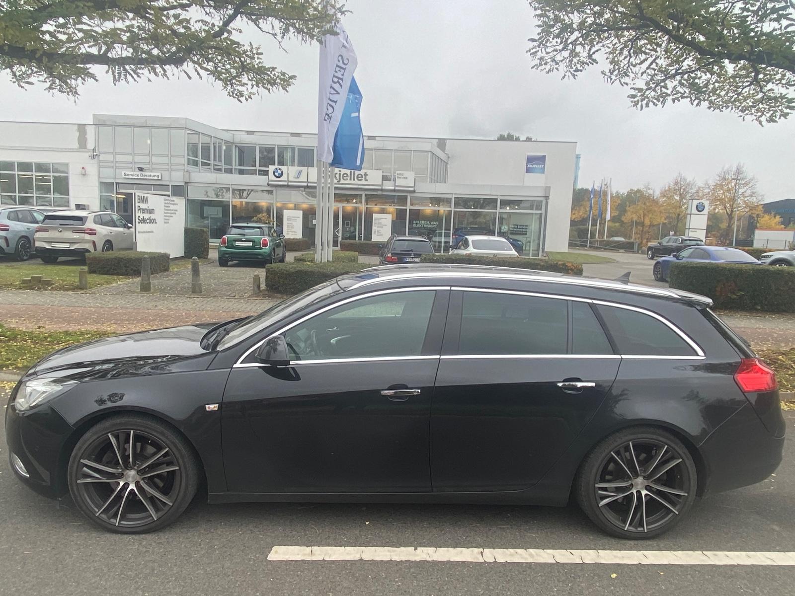 Opel Insignia 2011 — photo 6