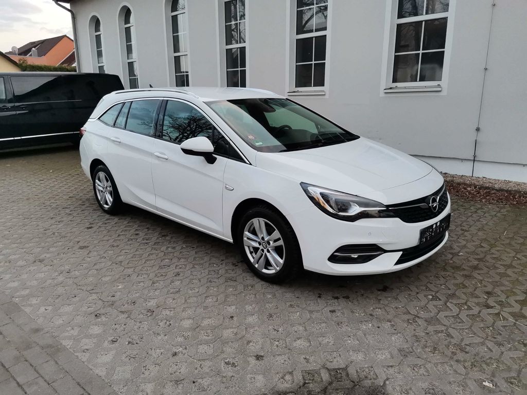 Image of Opel Astra