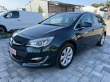 Opel Astra J Sports Tourer Exklusiv/ OPC LINE - Opel Astra: J Opc Line