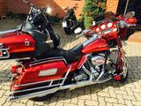 Harley-Davidson FLHTCUSE4 Screamin' Eagle CVO'110 E-Glide - HARLEY-DAVIDSON CVO SCREAMIN