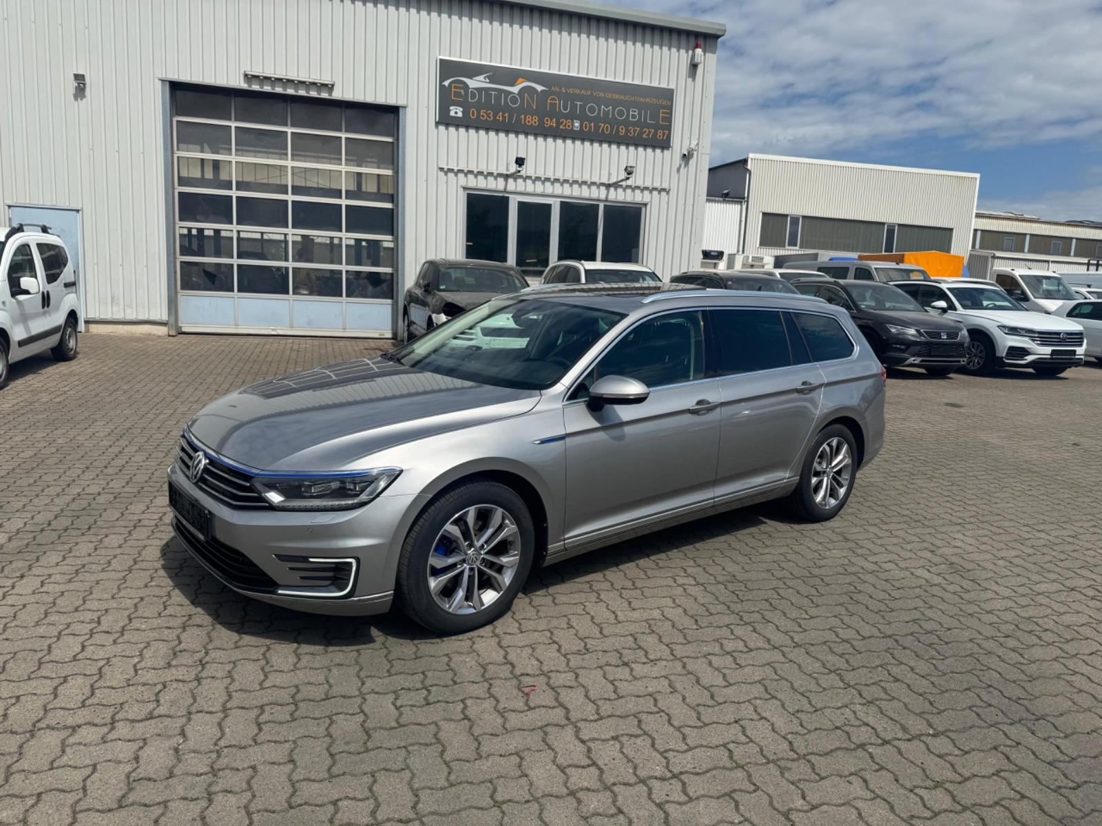 Volkswagen Passat Variant GTE-LEDER-PANORAMA-KAMERA