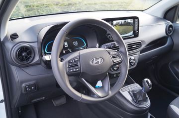 Hyundai i10 1.0 AUT.-NAVI-KLIMA-TEMPOMAT-KAMERA-PDC-