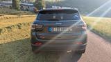 Jeep Compass Lim. 1.4 Turbo, Standheiz., Leder, AHK - Jeep Compass mit Panoramadach