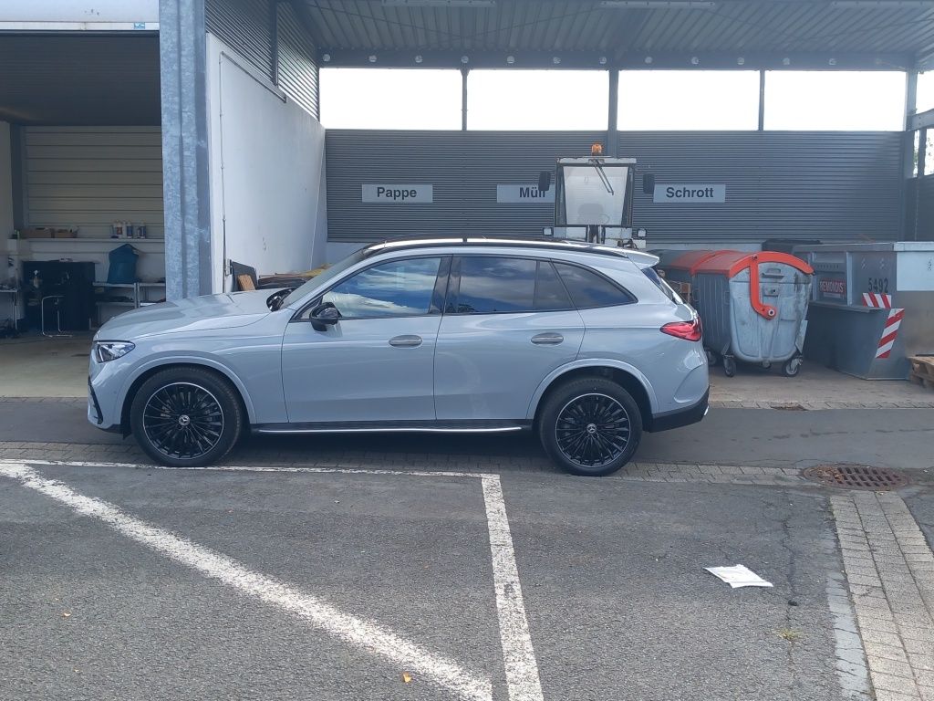 Fahrzeugabbildung Mercedes-Benz GLC 450 d 4M AMG*NIGHT*MEMORY*DISTRON.*PANO*AHK*