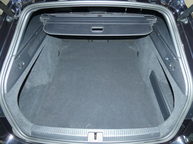 Arteon Shooting Brake 2.0 TDI R-Line KAM NAV AHK