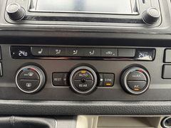 Fahrzeugabbildung Volkswagen T6 Caravelle lang Comfortline TAXI 1.Hand