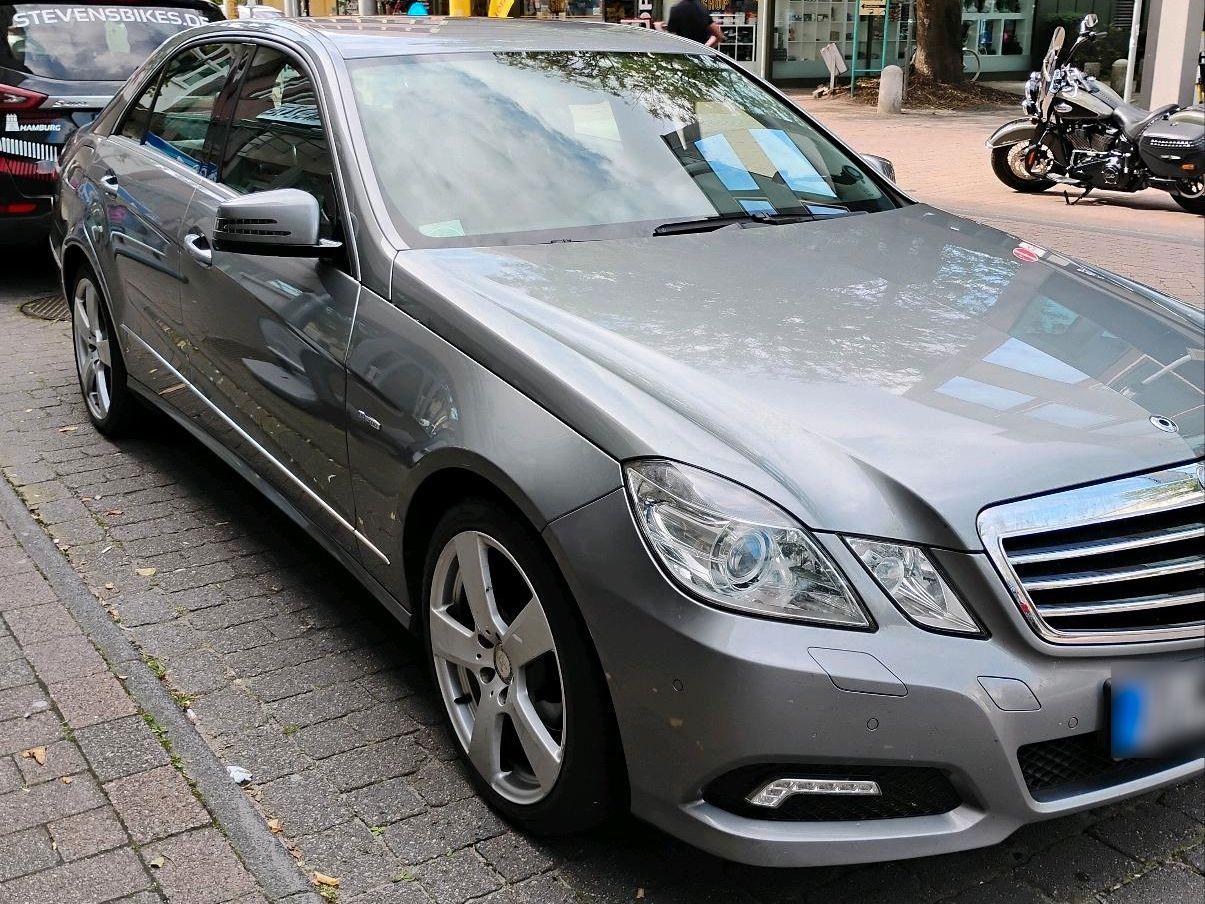 Mercedes-Benz E 220