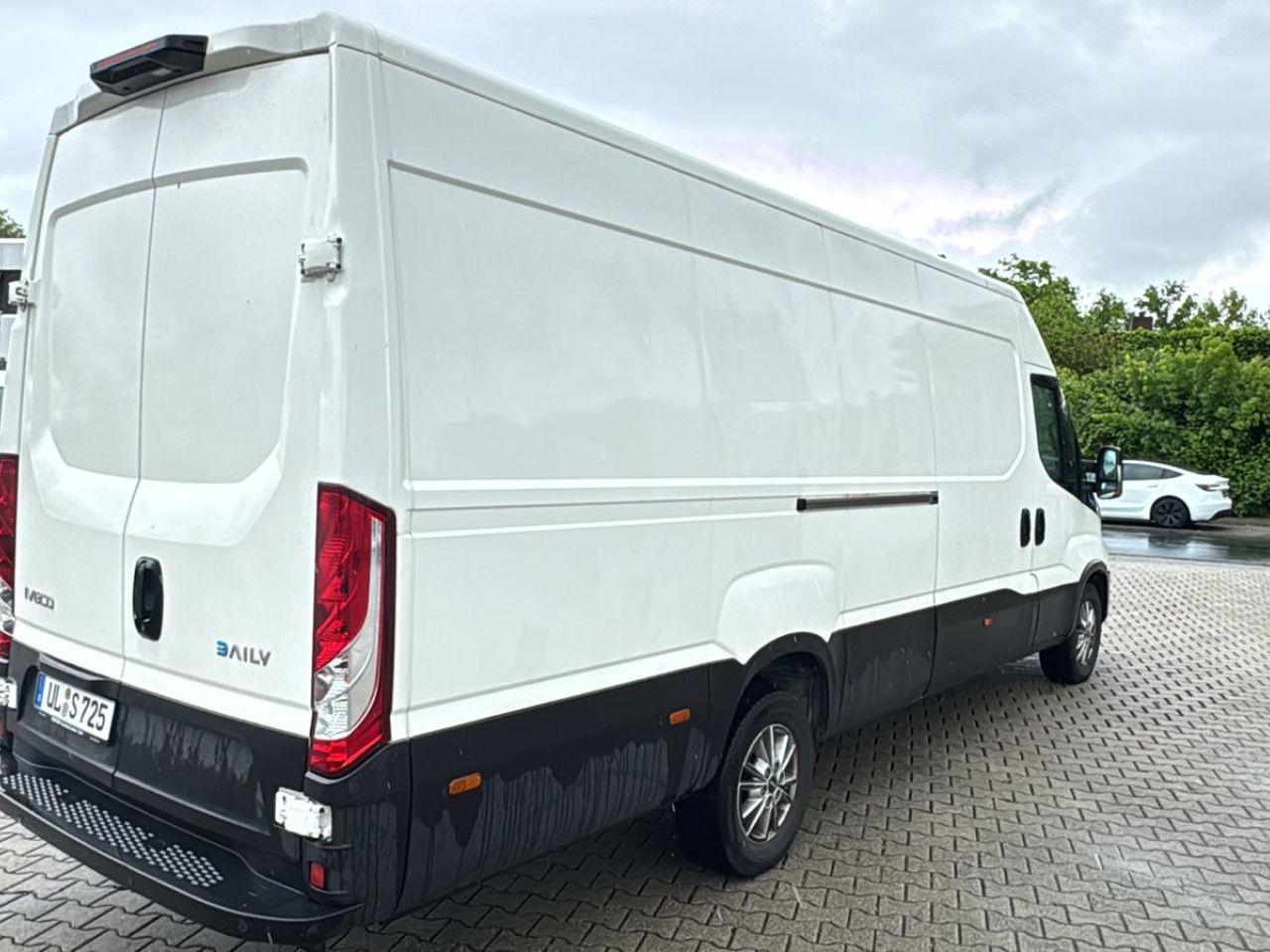 Iveco E-Daily Kastenwagen 38S14E V