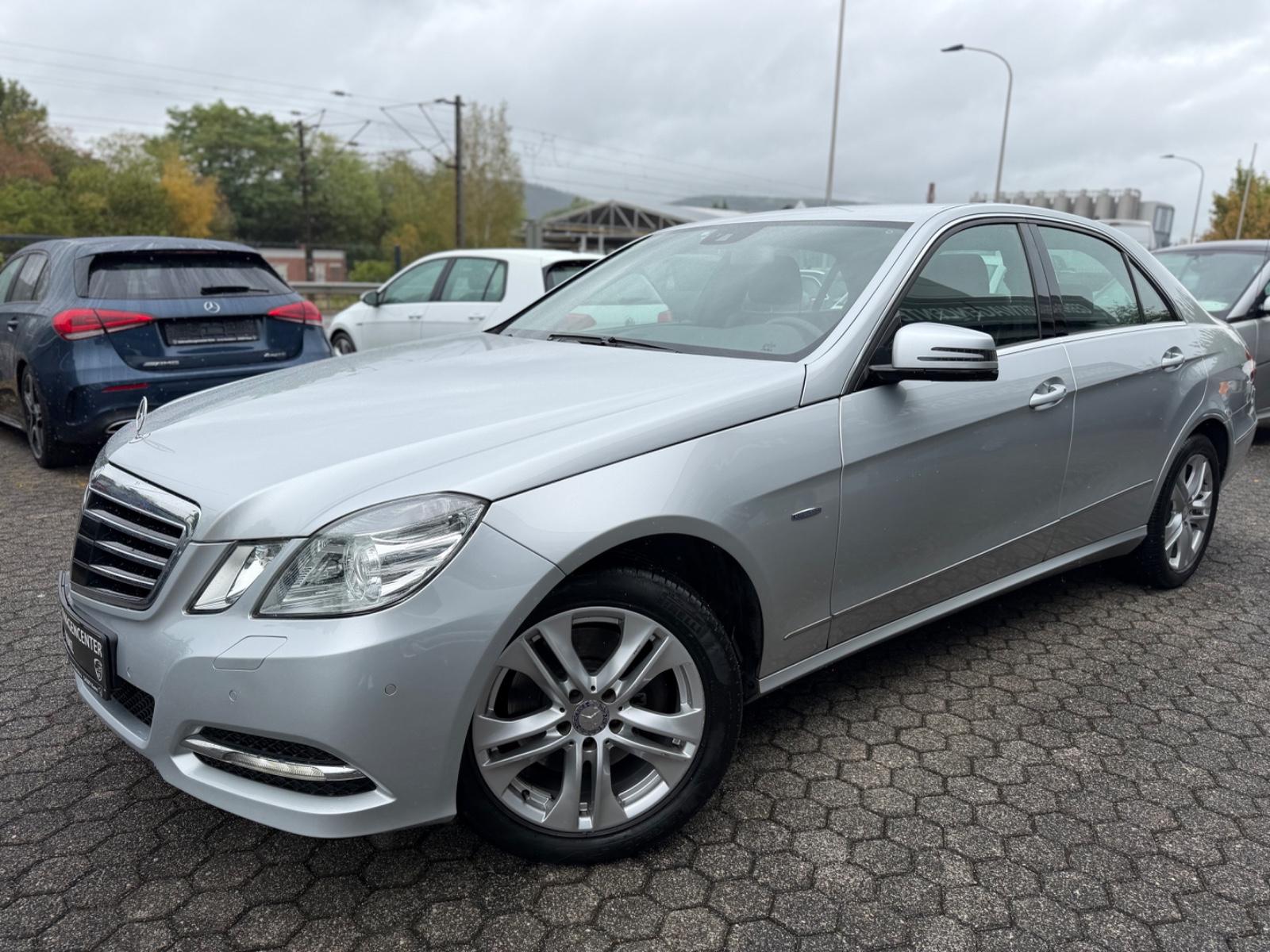 Mercedes-Benz E 250 CDI 4MATIC BlueEFF. ELEGANCE Aut/GAR/TOP!