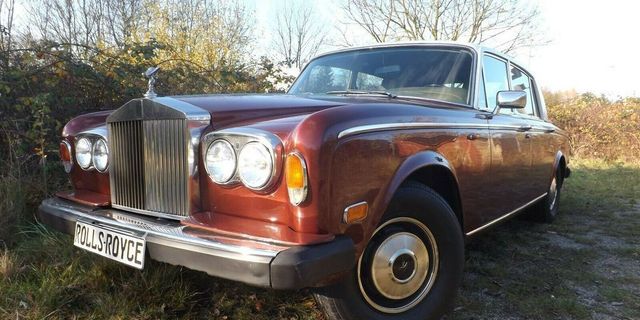 Rolls-Royce Silver Wraith II (darf's auch mal in rot sein?)