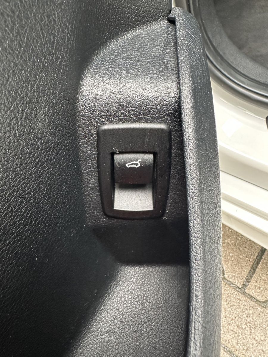 Fahrzeugabbildung BMW 220d Gran Tourer M-Sport NAV+LED+AHK+PANO+HIFI