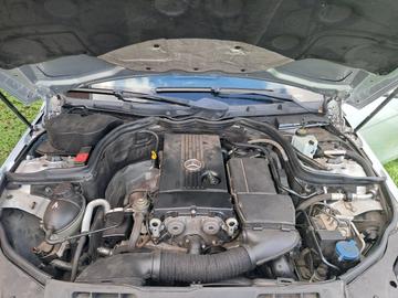 صورة مصغرة 12 لـ 2009 Mercedes-BENZ C 180