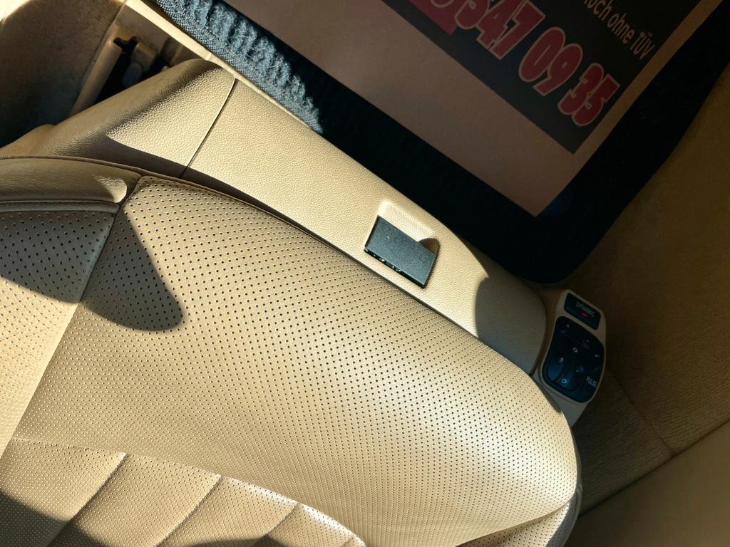 Mercedes-Benz CLS 320