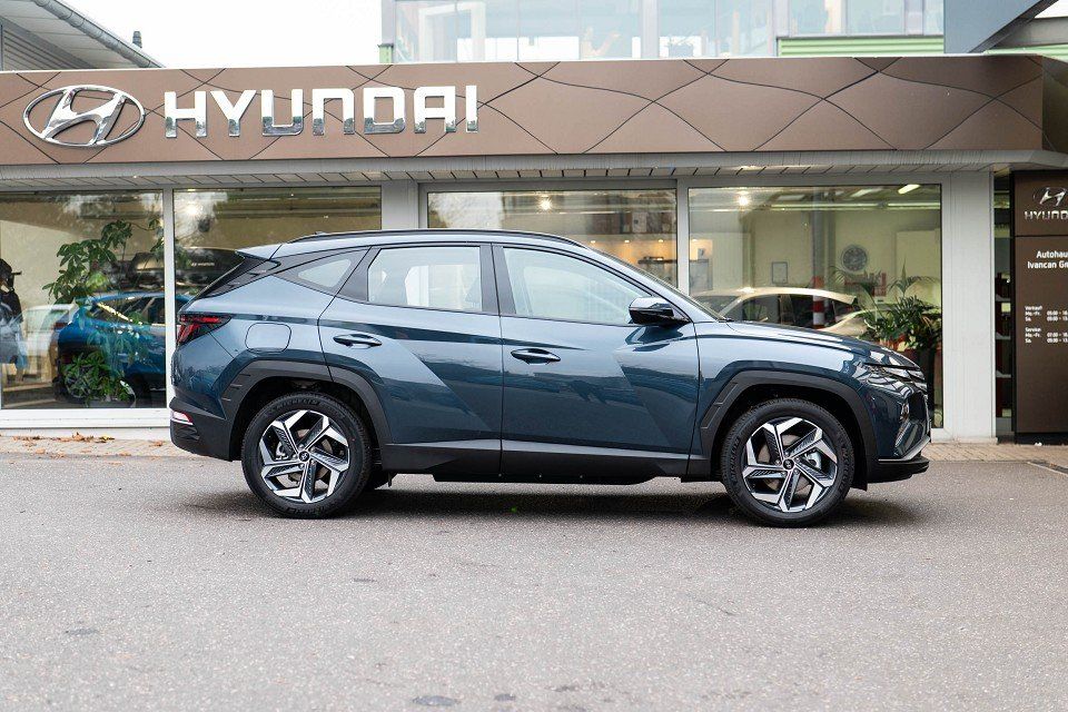 Fahrzeugabbildung Hyundai TUCSON Plug-in Navi Funktion