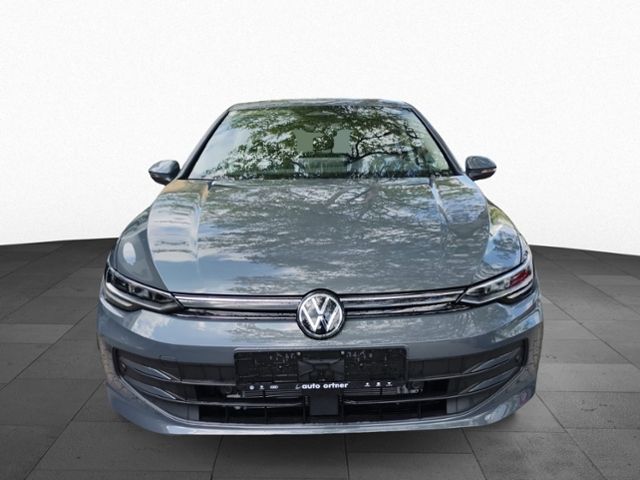 Fahrzeugabbildung Volkswagen Golf 1.5 TSI NAVI APP CONNECT PDC DAB ACC KAMERA