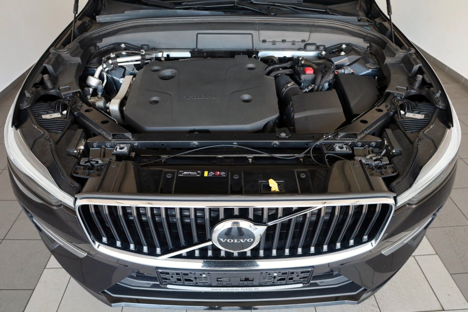 Fahrzeugabbildung Volvo XC60 Core B4 D,Navi,LED,4xSH,Kamera,Carplay,ACC