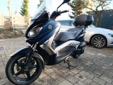 Yamaha X-Max 250 nur 9250km - ROLLER 25 KM