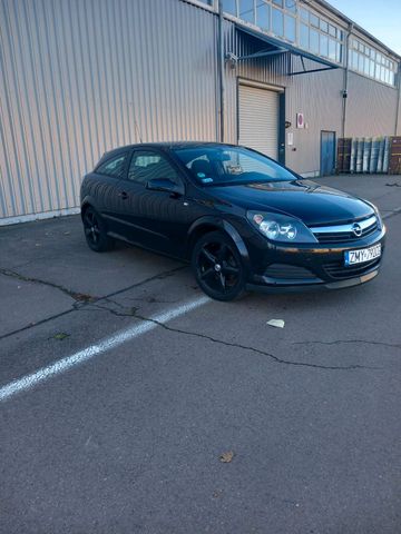 Opel astra h 1.6 GTC