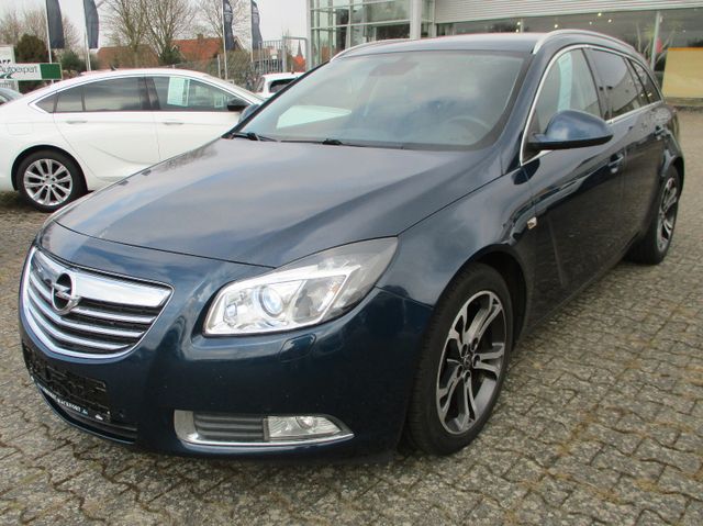 Opel Insignia A Sports Tourer 2.0 CDTI Sport