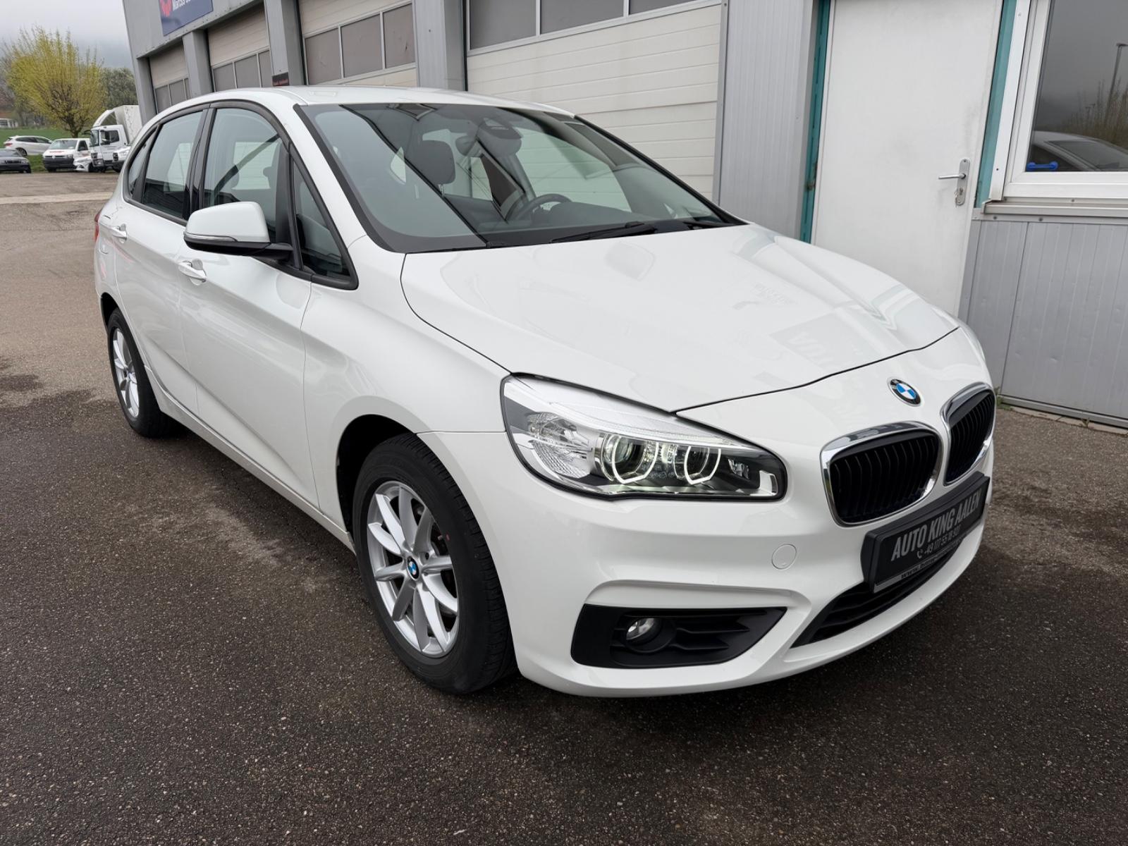 BMW Active Tourer 216 d - LED Scheinwerfer - 1 Hand