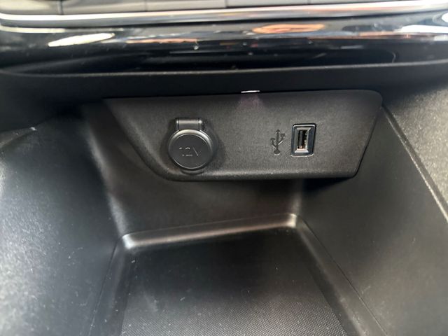 Corsa Edition CAM PDC SHZ LHZ KLIMA QUICKHEAT LM