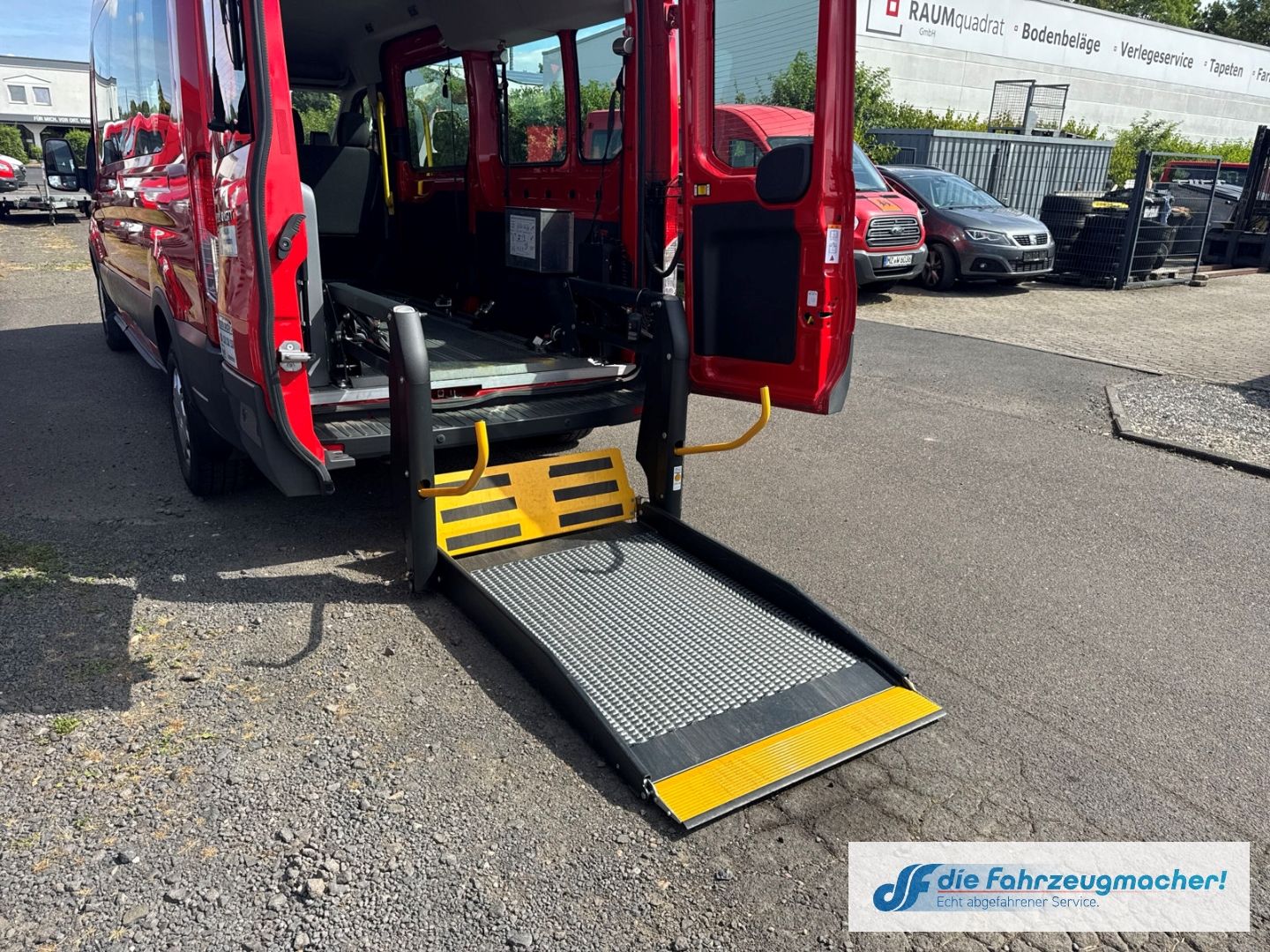 Fahrzeugabbildung Ford Transit Kombi 350 L3 Trend StandHZG *2520 *EXPOR